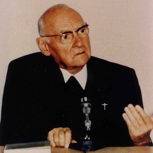 Foto zeigt ein Porträt von Hans Urs von Balthasar.